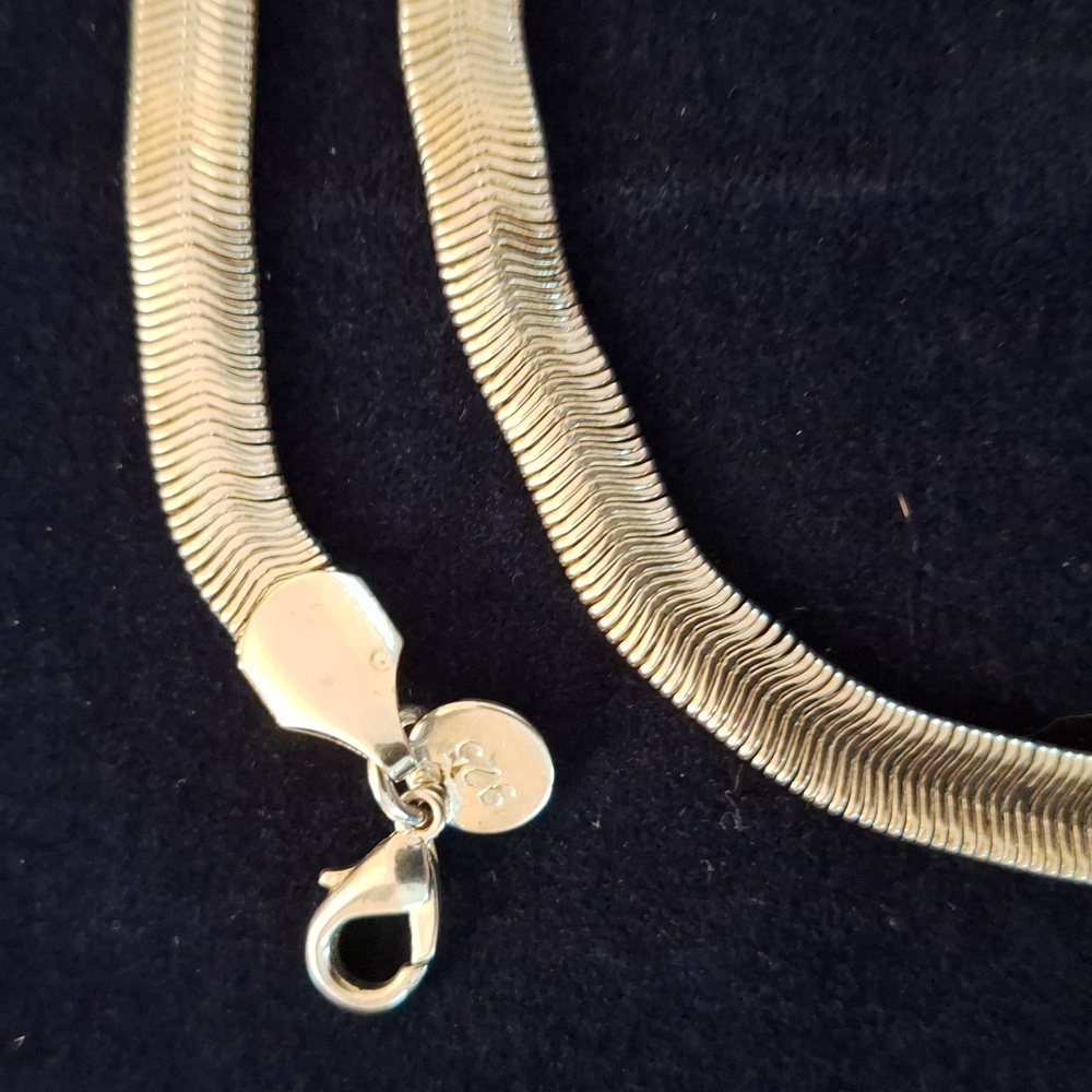 Sterling Silver herringbone 18" chain